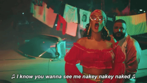 Naakt GIFs - Gemakkelijk GIFs Delen | GIFs.nl